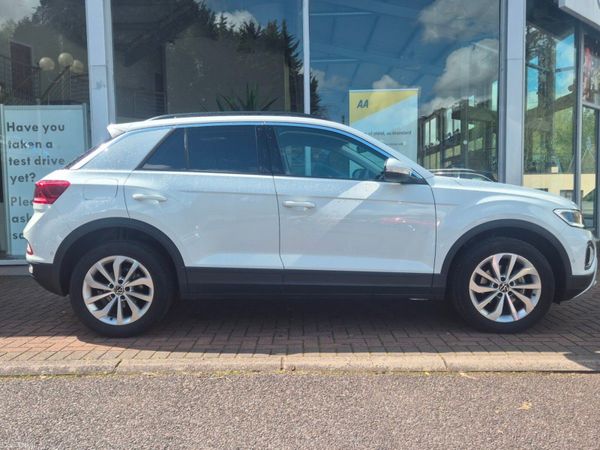 Volkswagen T-Roc SUV, Diesel, 2025, White