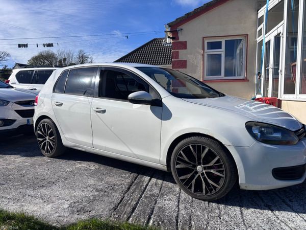 Volkswagen Golf Hatchback, Diesel, 2009, White