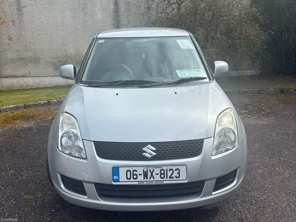 Suzuki Swift Hatchback, Petrol, 2006, Silver