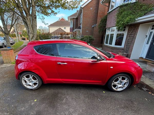 Alfa Romeo Mito MPV, Diesel, 2014, Red