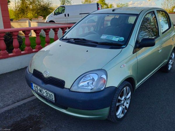 Toyota Yaris Hatchback, Petrol, 2003, Green