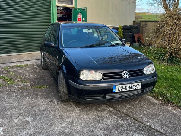 Volkswagen Golf Hatchback, Petrol, 2002, Black