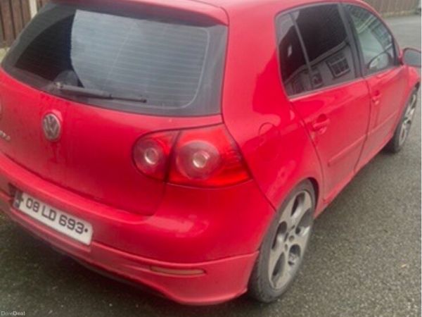 Volkswagen Golf Hatchback, Petrol, 2008, Red