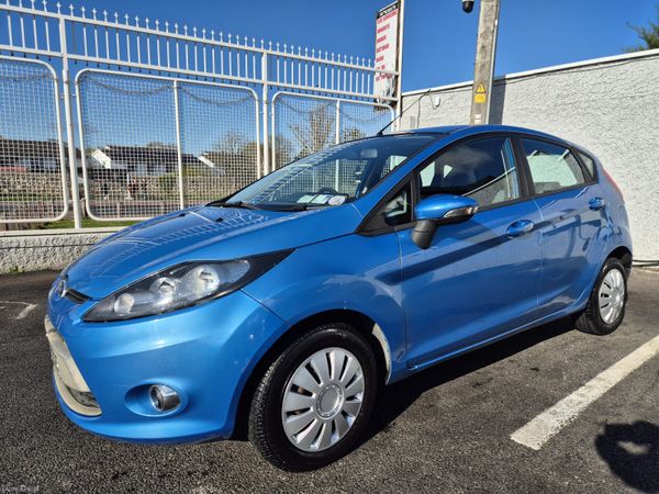 Ford Fiesta Hatchback, Petrol, 2010, Blue