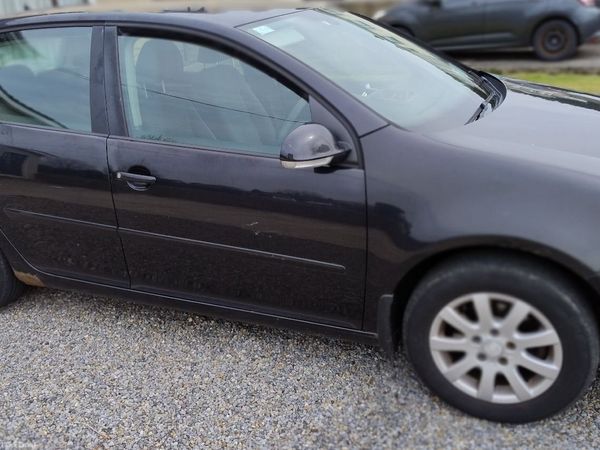 Volkswagen Golf Hatchback, Petrol, 2007, Black