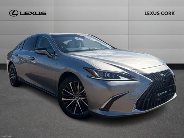 Lexus ES Saloon, Petrol Hybrid, 2025, Silver