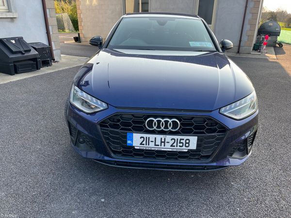 Audi A4 Saloon, Diesel, 2021, Blue