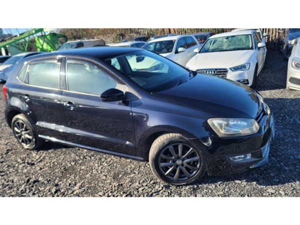 Volkswagen Polo Hatchback, Petrol, 2011, Black