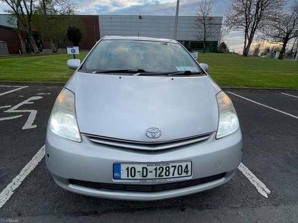 Toyota Prius Hatchback, Petrol Hybrid, 2010, Silver