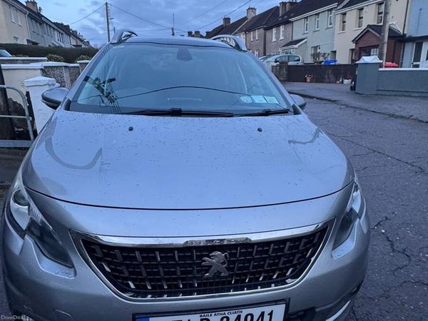 Peugeot 2008 Estate, Petrol, 2017, Grey