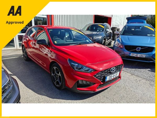 Hyundai i30 Hatchback, Petrol, 2021, Red