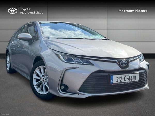 Toyota Corolla Saloon, Petrol Hybrid, 2021, Grey