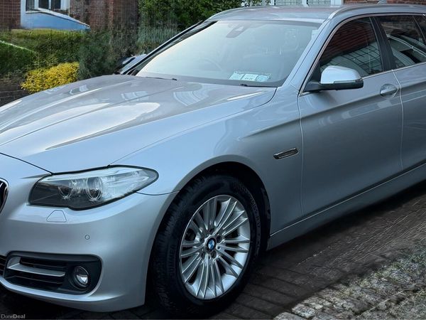 BMW 5-Series Estate/Jeep, Diesel, 2014, Silver