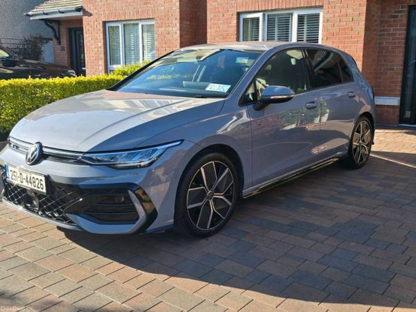 Volkswagen Golf Estate, Petrol, 2025, Grey