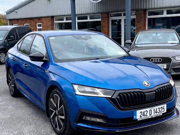 Skoda Octavia Saloon, Diesel, 2024, Blue