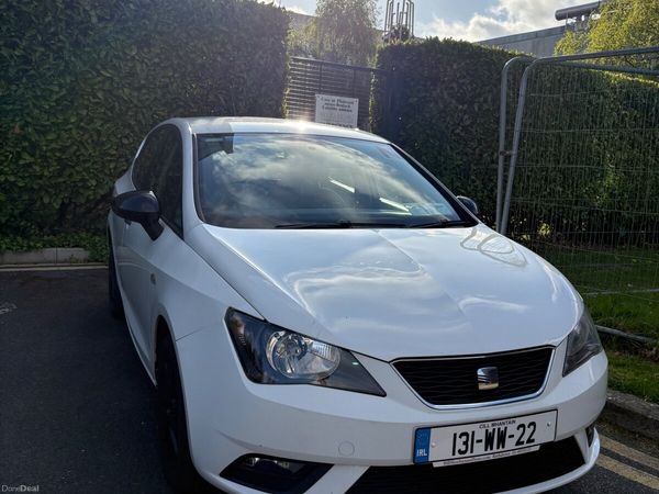 SEAT Ibiza MPV, Petrol, 2013, White