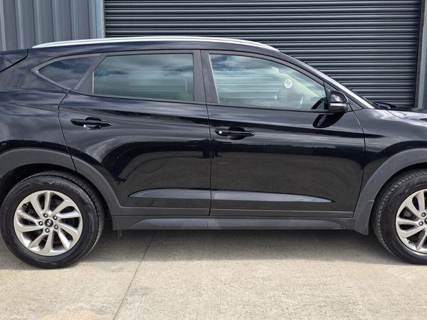 Hyundai Tucson SUV, Diesel, 2017, Black