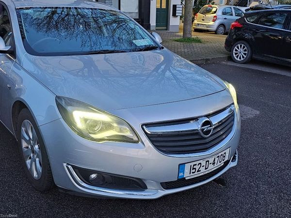 Opel Insignia Hatchback, Diesel, 2015, Silver
