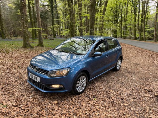 Volkswagen Polo Hatchback, Petrol, 2016, Blue