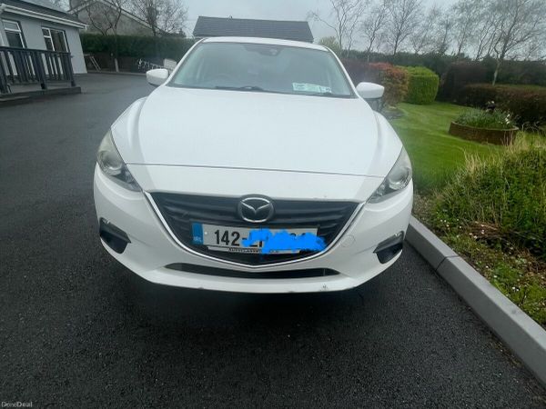 Mazda Mazda3 Saloon, Diesel, 2014, White