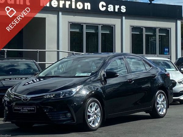 Toyota Corolla Saloon, Petrol, 2017, Black