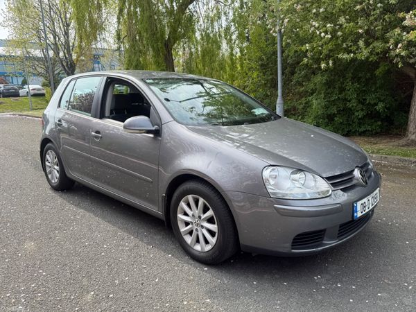 Volkswagen Golf Hatchback, Petrol, 2008, Grey
