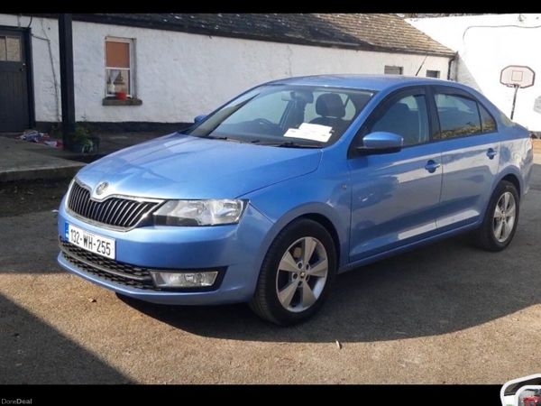 Skoda Rapid Saloon, Diesel, 2013, Blue