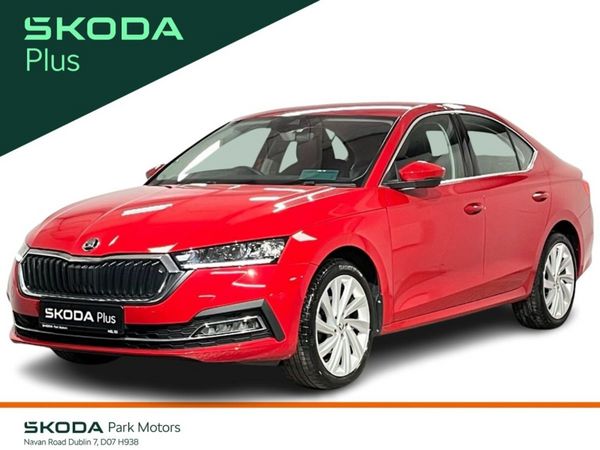 Skoda Octavia Saloon, Diesel, 2024, Red