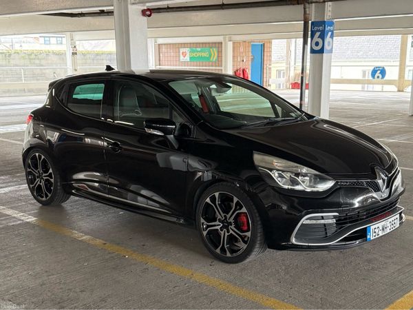 Renault Clio Hatchback, Petrol, 2015, Black