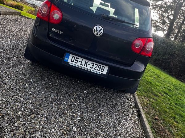Volkswagen Golf Hatchback, Petrol, 2005, Black