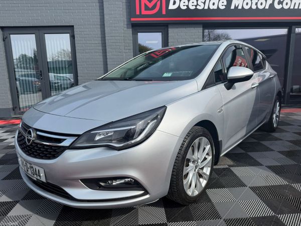 Opel Astra Hatchback, Diesel, 2019, Grey