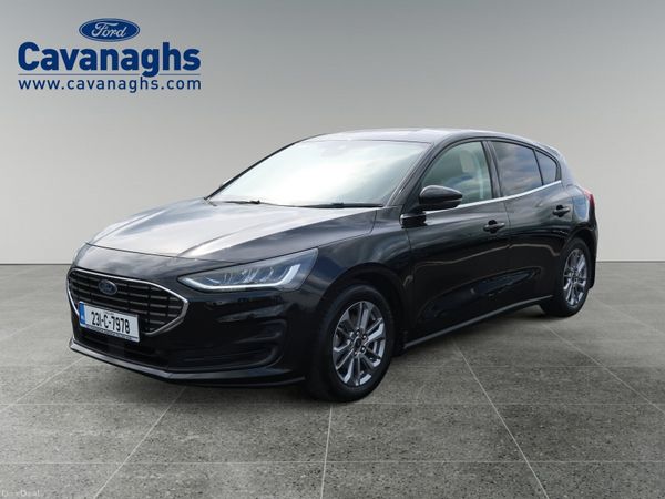 Ford Focus Hatchback, Petrol, 2023, Black