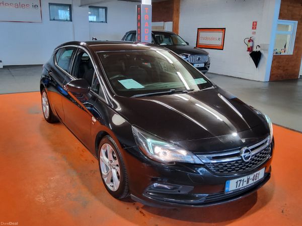 Opel Astra Hatchback, Diesel, 2017, Black