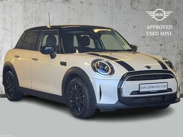 Mini Cooper Hatchback, Petrol, 2024, White