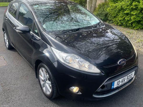 Ford Fiesta Hatchback, Petrol, 2010, Black