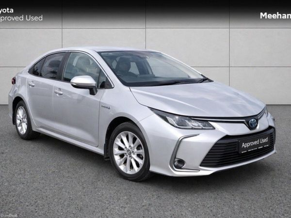 Toyota Corolla Saloon, Petrol Hybrid, 2020, Silver