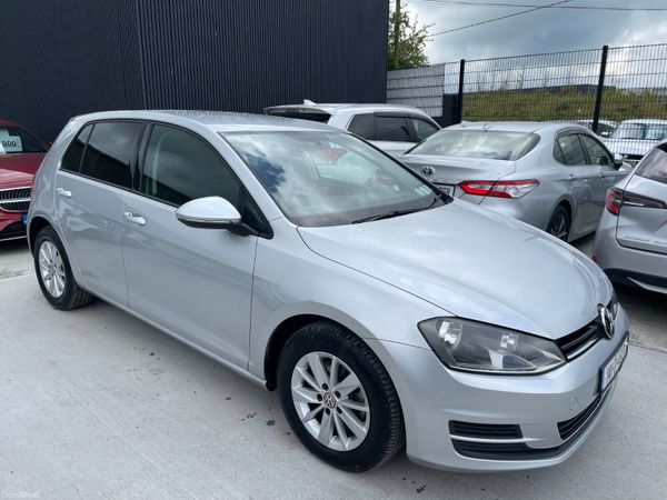 Volkswagen Golf Hatchback, Petrol, 2014, Silver