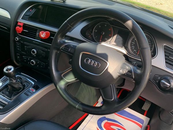 Audi A4 Saloon, Diesel, 2014, Blue