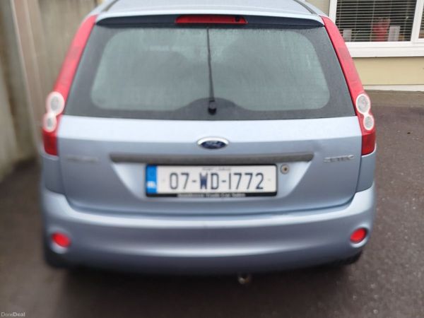 Ford Fiesta Hatchback, Petrol, 2007, Blue
