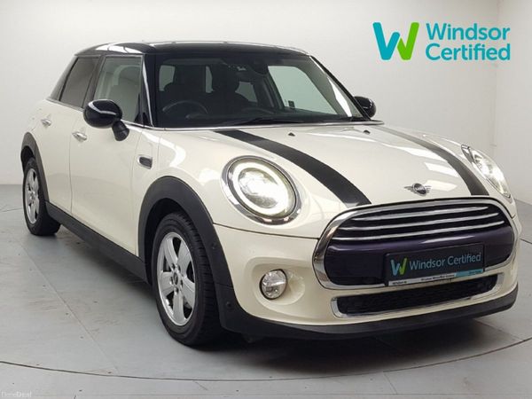 Mini Cooper Hatchback, Petrol, 2019, White