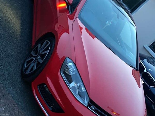 Volkswagen Golf Hatchback, Diesel, 2016, Red