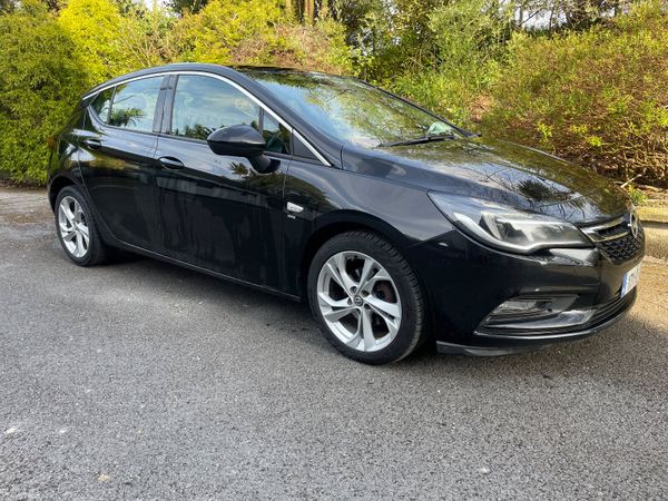 Opel Astra Hatchback, Diesel, 2017, Black