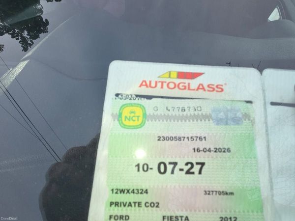 Ford Fiesta Hatchback, Diesel, 2012, Red