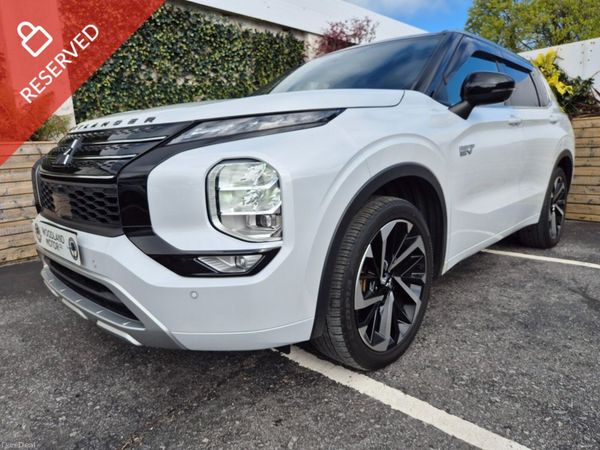 Mitsubishi Outlander SUV, Petrol Plug-in Hybrid, 2023, White