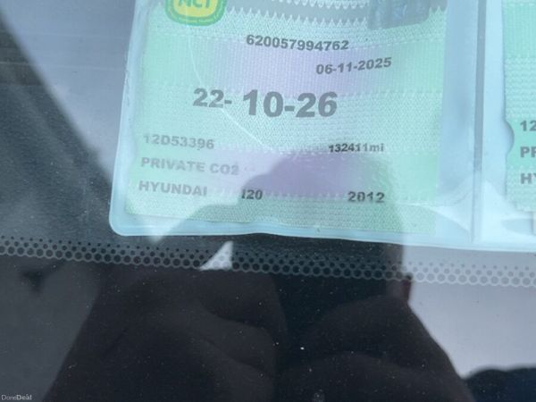 Hyundai i20 Hatchback, Petrol, 2012, Grey