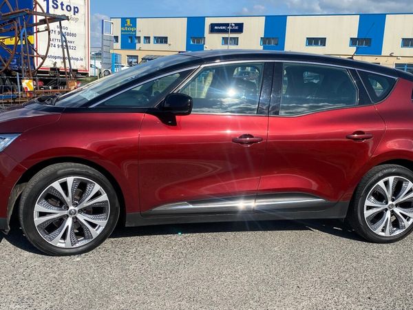Renault Scenic MPV, Diesel, 2018, Red