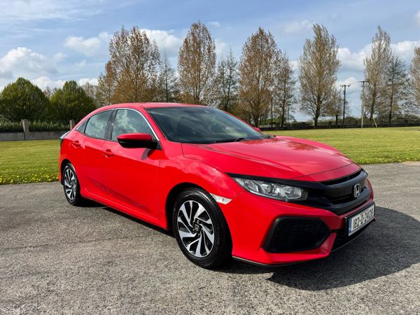 Honda Civic Hatchback, Diesel, 2018, Red