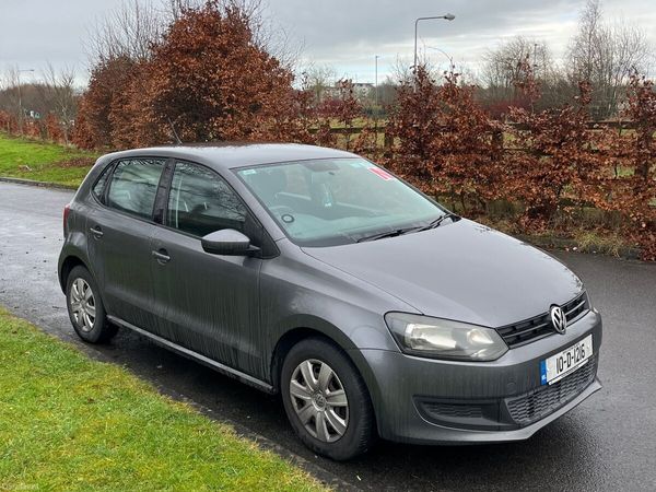 Volkswagen Polo Hatchback, Petrol, 2010, Grey
