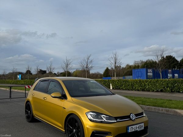 Volkswagen Golf Hatchback, Diesel, 2017, Yellow