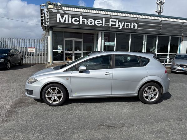 SEAT Leon Hatchback, Diesel, 2013, Silver